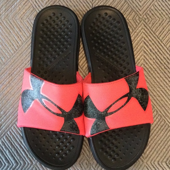 Under Armour size 11 pink and black slides for women - Picture 4 of 7
